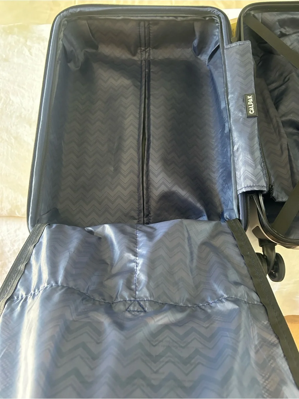Calpak Men's Hardshell Carry-On in Blue storm